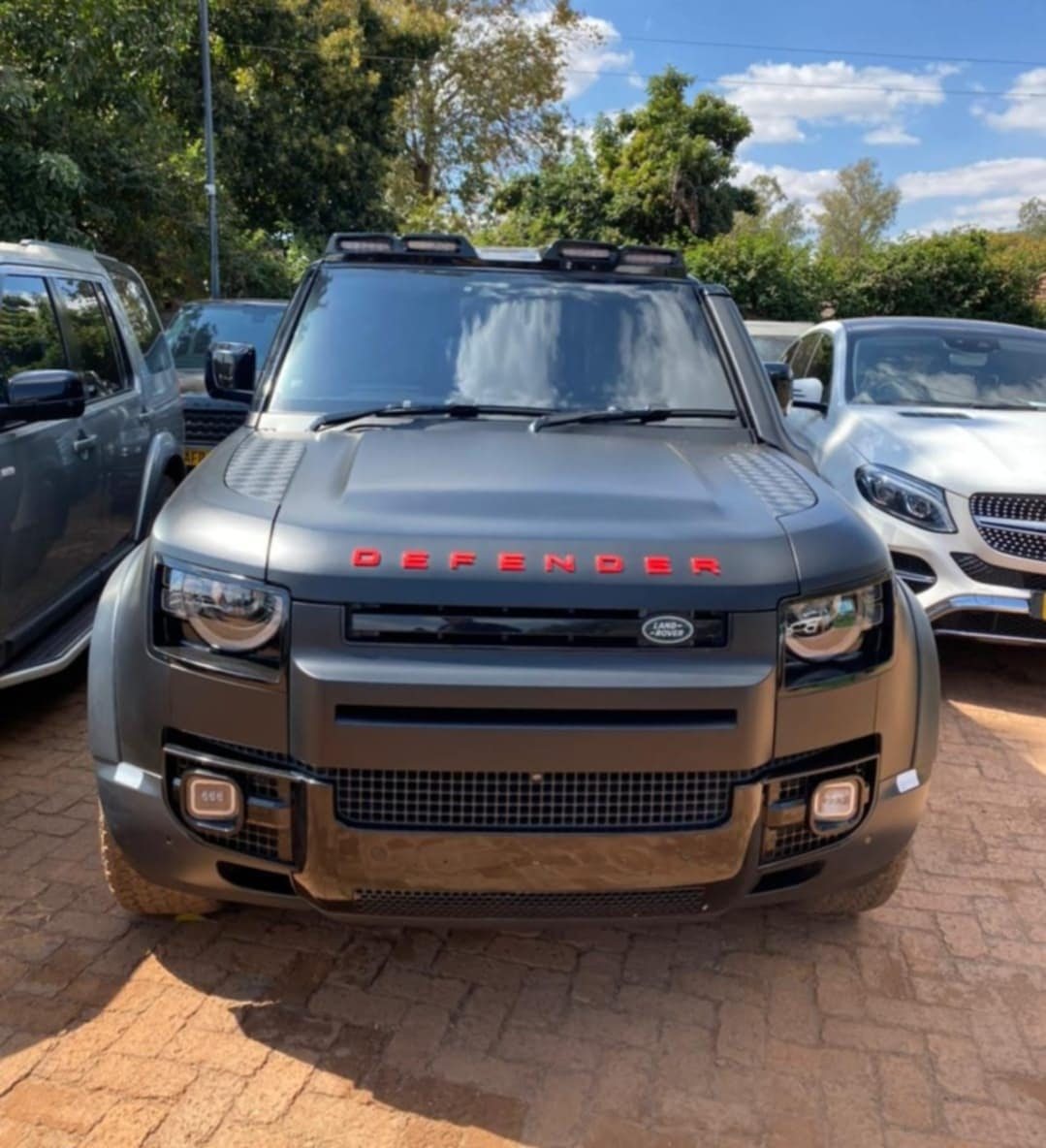 2024 Land Rover Defender 110 for hire