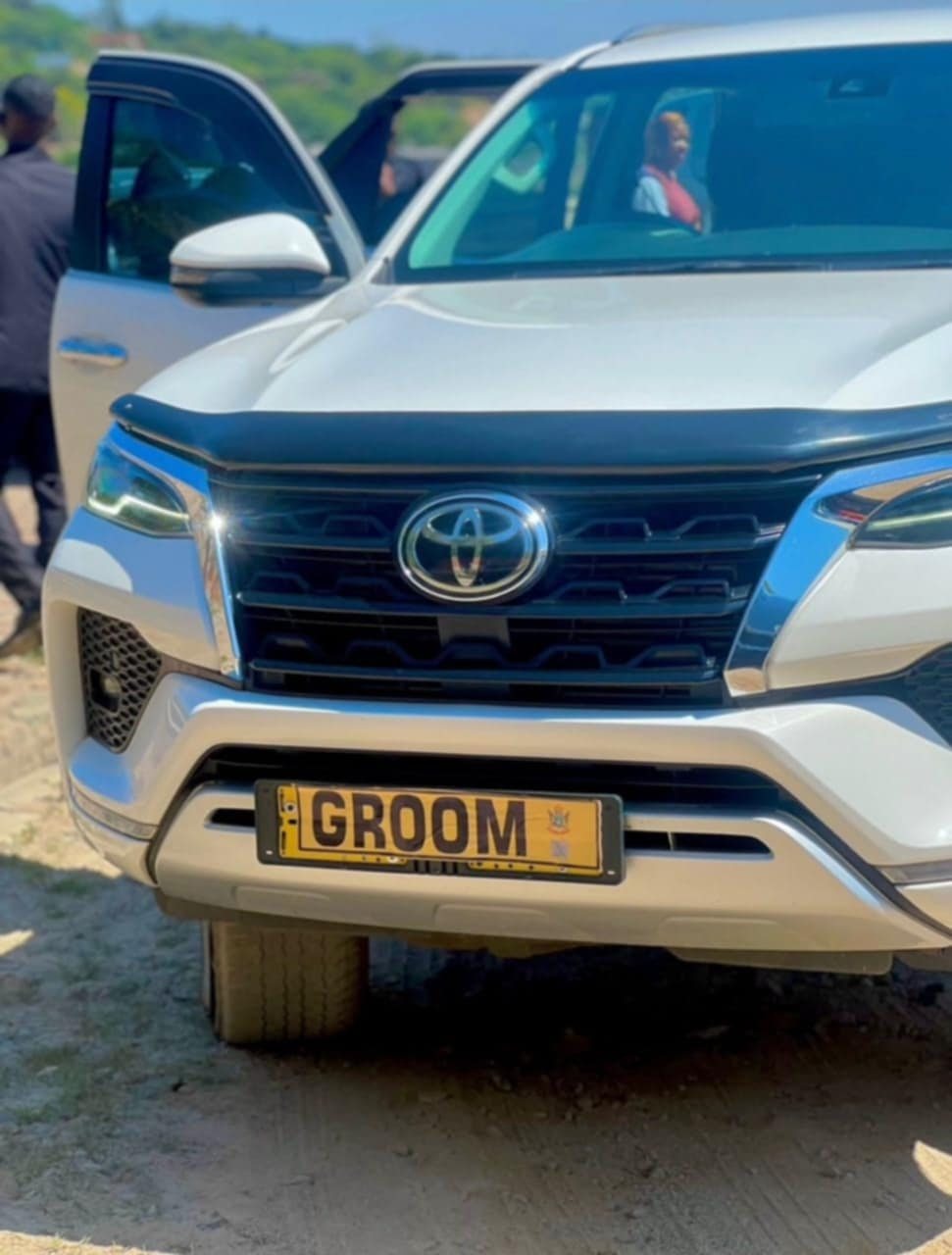 2025 Toyota Fortuner for hire